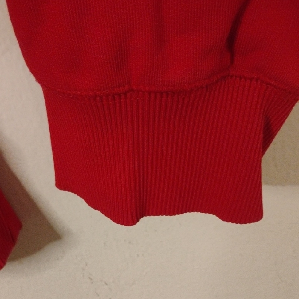 Woolrich Men's Classic Red Crewneck Sweater - Picture 4 of 5